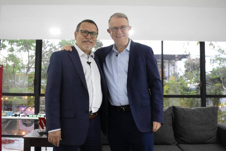 Conocen empresarios la ruta del crecimiento en tiempos adversos