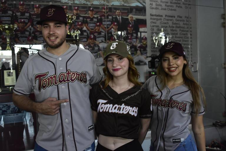 Conoce la nación guinda la nueva piel de Los Tomateros de Culiacán