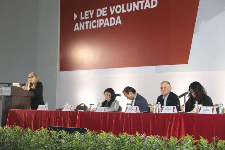 Analizan la importancia de la Ley de Voluntad Anticipada y que se apruebe en Sinaloa