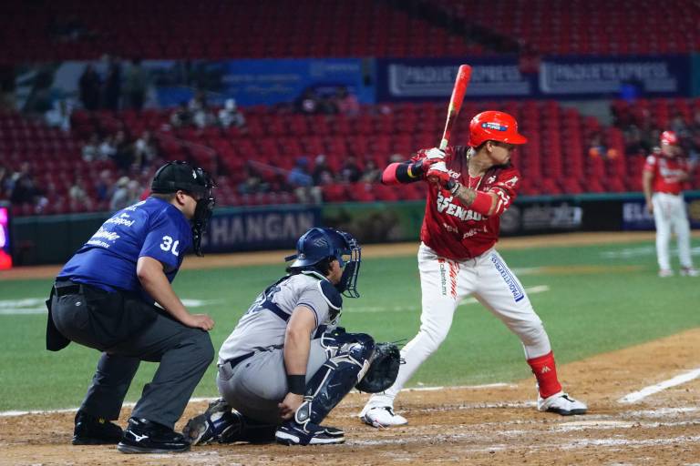 Venados reaccionan con poder, pero caen 10-4 ante Jaguares