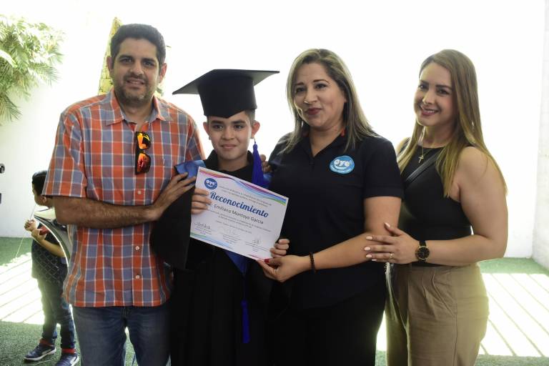 Concluyen su rehabilitación con el apoyo de la Fundación Oye