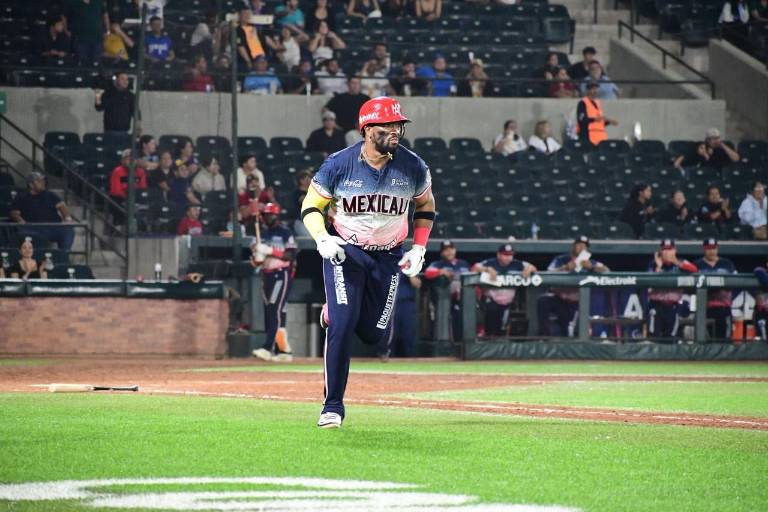 Mexicali remonta con jonrones de Mejía y Drake para empatar la serie ante Yaquis