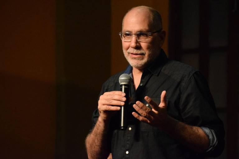 Guillermo Arriaga presentará su novela ‘Extrañas’, este viernes en Mazatlán