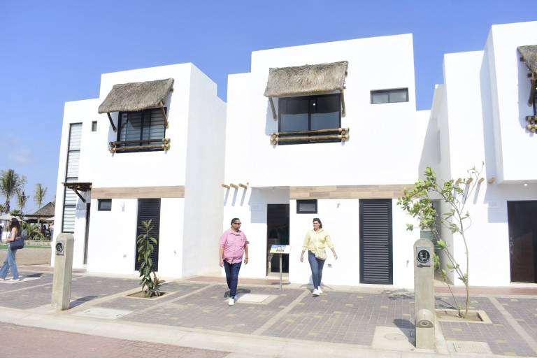 Presenta Impulsa Inmuebles gran proyecto Almarena Residencial en Isla Cortés