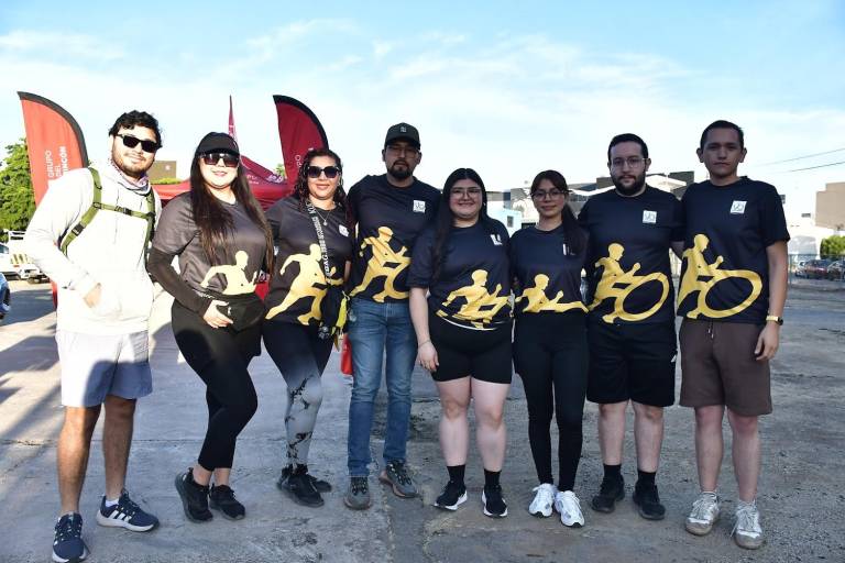 Festejan corriendo los 50 años de Mueblerías Valdez Baluarte