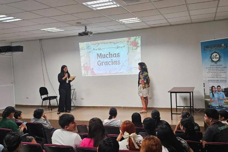 En UTEsc, estudiantes de la UNAM realizan actividades de difusión y preservación del ulama como parte de un proyecto de investigación