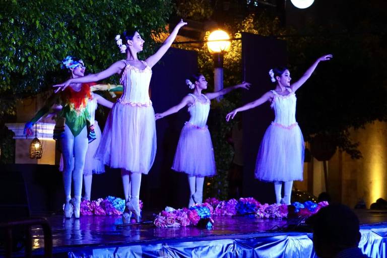 Con magia de ‘Había una vez’, inicia el Festival Cultural Mazatlán