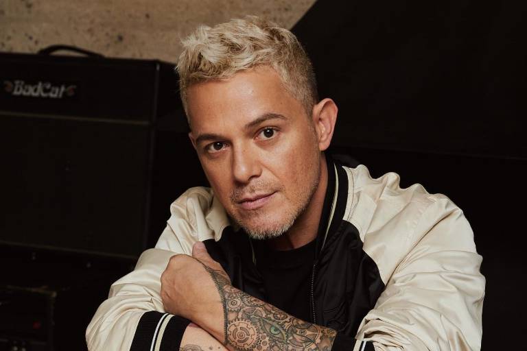 Alejandro Sanz lanza mensaje en el que admite no estar bien