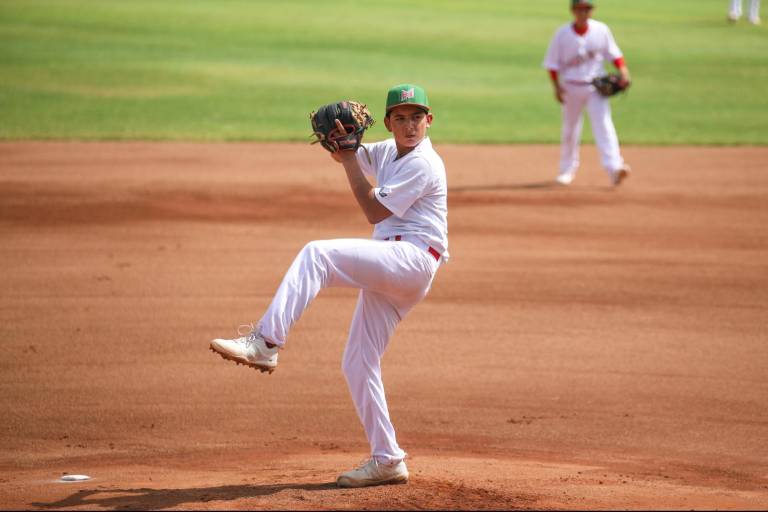 Mazatleco Alfredo Magaña conduce a México a su segunda victoria en Mundial de Beisbol Sub 12