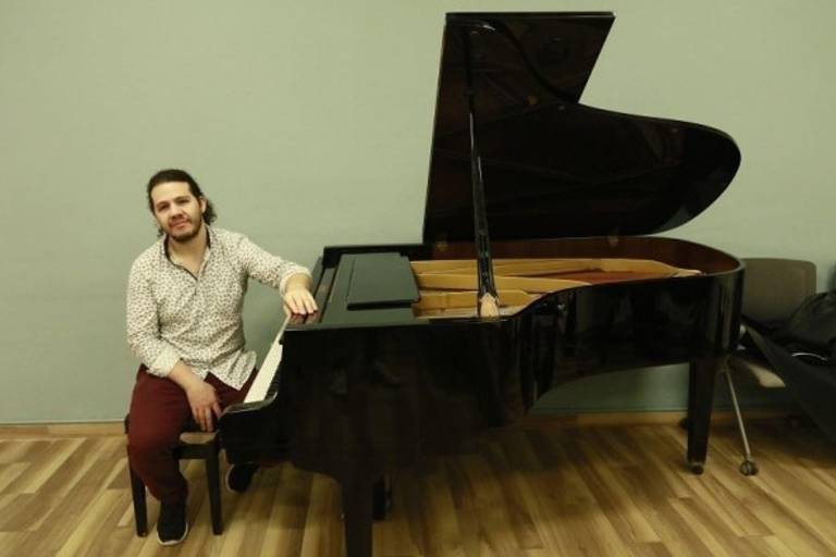 El pianista Daniel Ochoa viene con tres conciertos, de Europa a su natal Sinaloa
