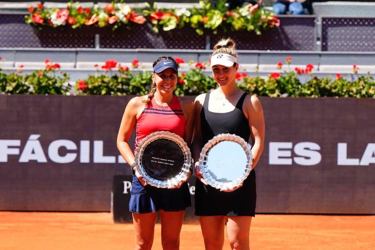 Giuliana Olmos y Gabriela Dabrowski se coronan en el Open de Madrid