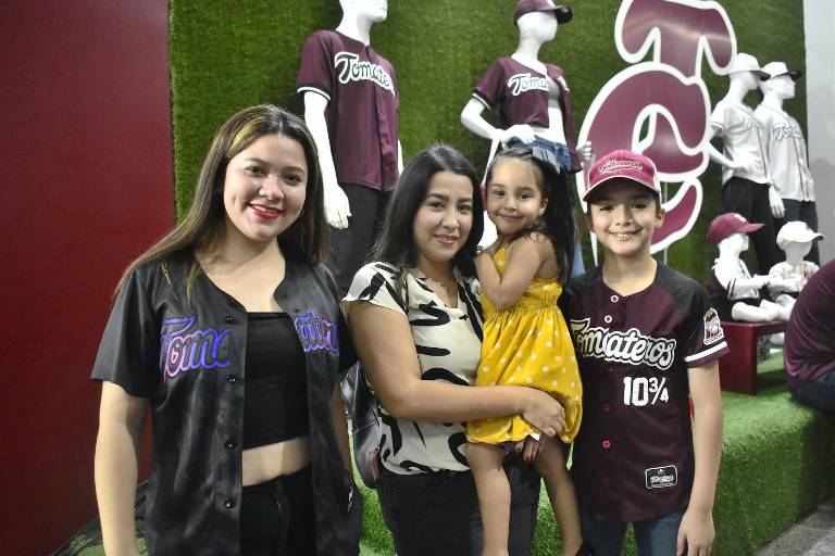 Conoce la nación guinda la nueva piel de Los Tomateros de Culiacán