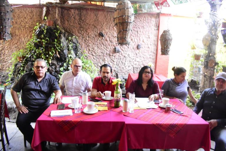 Acusan tianguistas de Los Huizaches competencia desleal por parte de vendedores foráneos