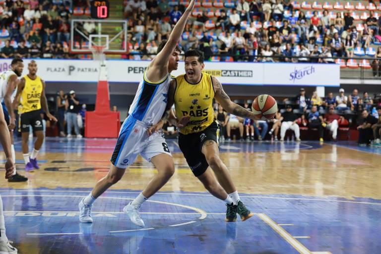 Caballeros de Culiacán cae en su debut de playoffs ante Astros de Jalisco