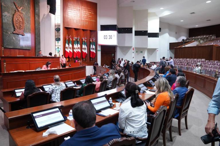 Atentado a la transparencia, secrecía en el Congreso de Sinaloa: Marlene León