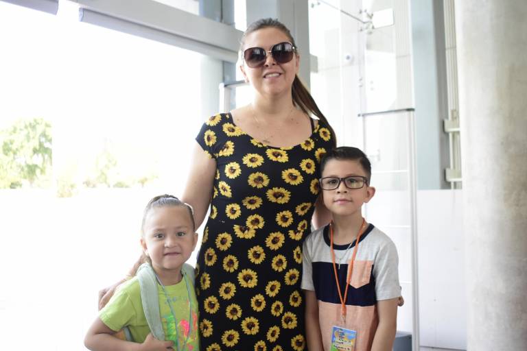 Disfrutan niños un curso de verano ‘cienciacional’