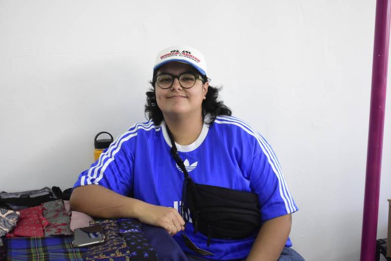 Promueve el Bazar 120 a los emprendedores y artistas locales