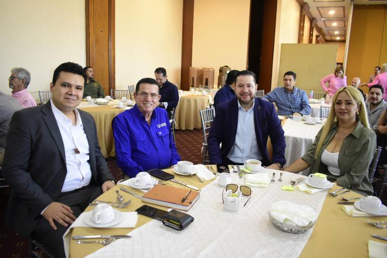 Conocen socios de Canaco Culiacán el camino del éxito de Grupo Calzzapato