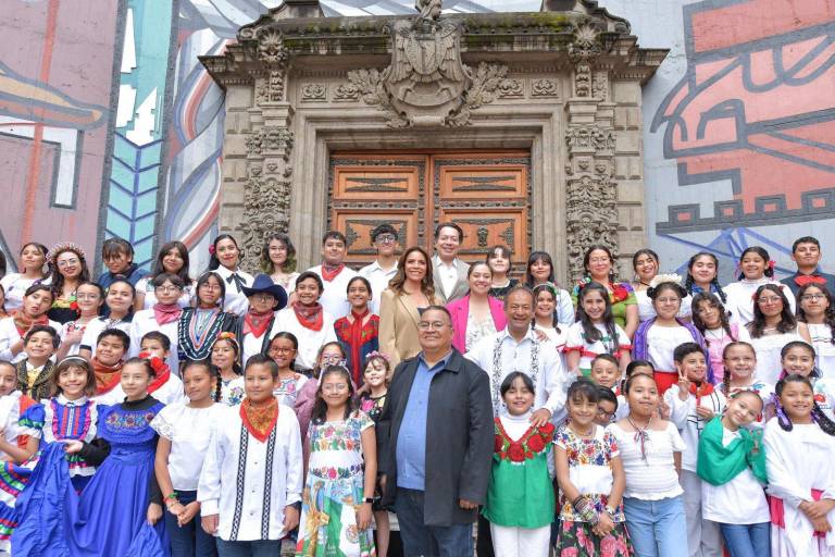 Con billete conmemorativo, la SEP y Lotería Nacional reconocen a las maestras y los maestros como pilares de la transformación de México