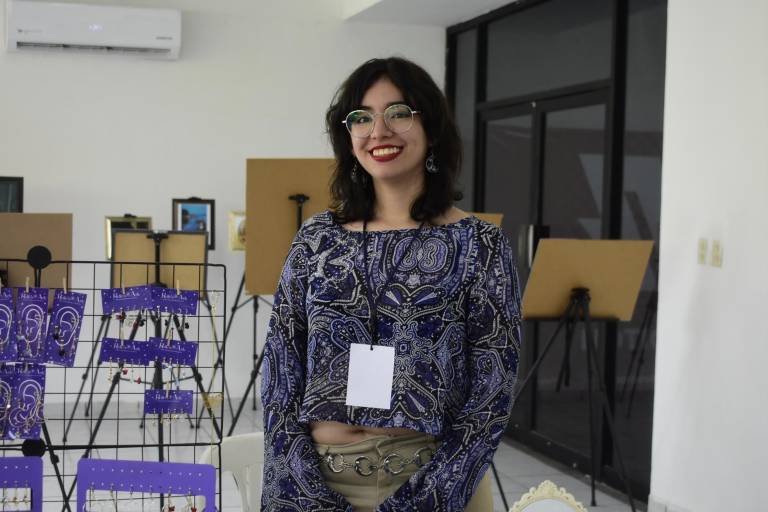 Promueve el Bazar 120 a los emprendedores y artistas locales