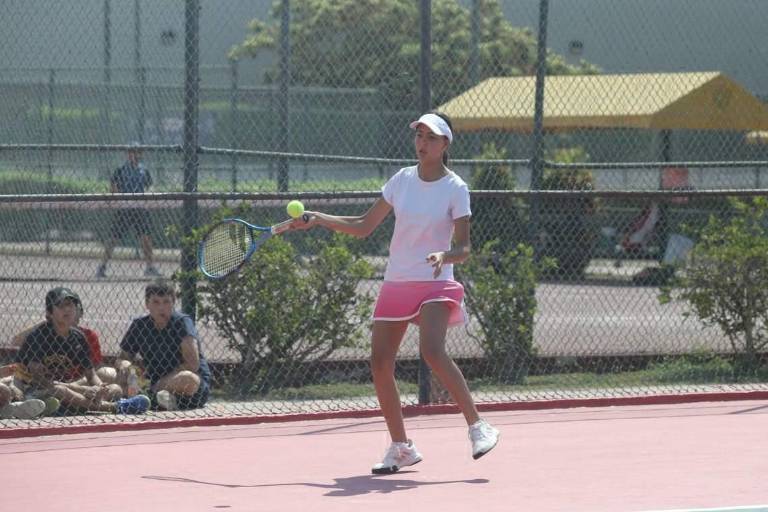 Premian a los campeones del Britania Family Cup 2021