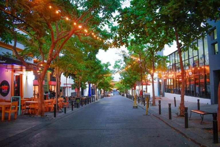 Reconocen al Paseo del Ángel como lugar que resguarda la esencia y misticismo de Culiacán