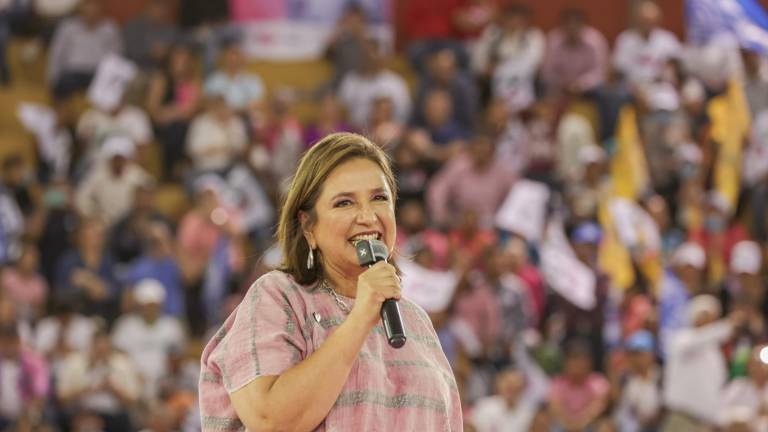 Xóchitl Gálvez Ruiz, candidata a la Presidencia, hace ajustes en su equipo de campaña.