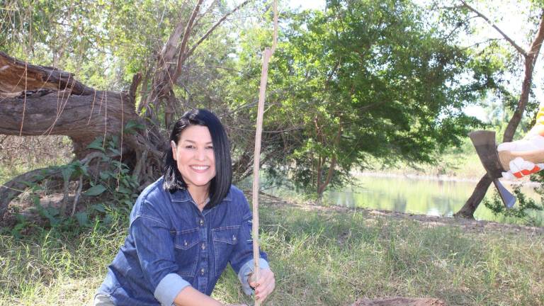 El salario mensual bruto de la Presidenta Municipal, Yoneida Gámez Vázquez, pasaría a 111 mil 879.09 pesos.