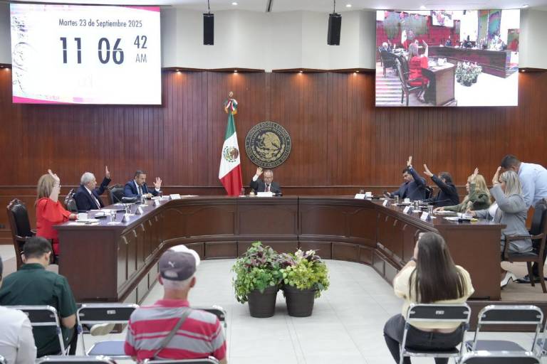 Proponen dar el 10% de asientos en camiones a personas con discapacidad y adultos mayores