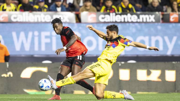 Ambos equipos se llevan un punto en un arranque que mezcló tensión competitiva y nostalgia.