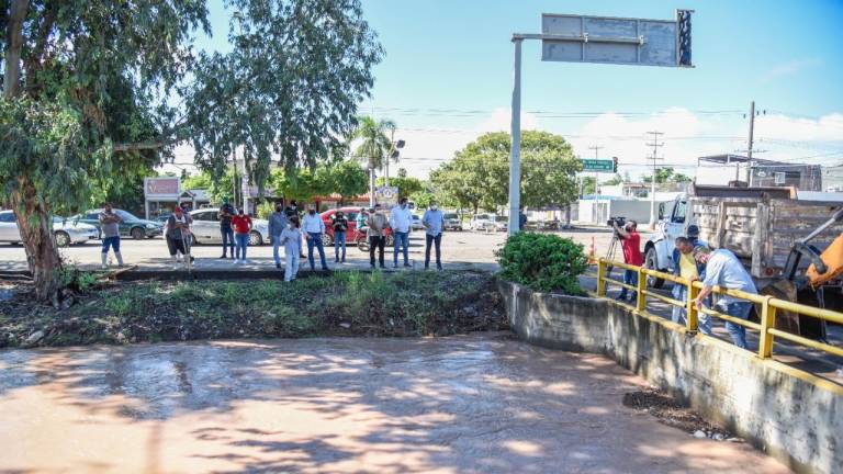 Basura taponeó drenes y provocó inundaciones en Los Mochis: Alcalde de Ahome