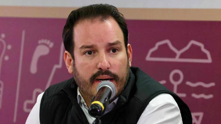 La Unidad de Inteligencia Financiera bloqueó cuentas al ex Secretario de Economía en Sinaloa, Ricardo Velarde Cárdenas.
