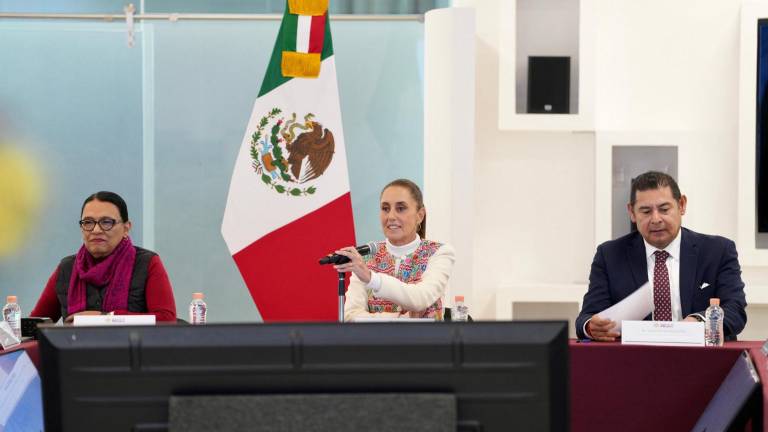 Claudia Sheinbaum propone acuñar tres monedas conmemorativas para el Mundial 2026.