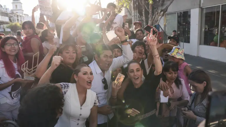 La Presidenta de México Claudia Sheinbaum Pardo junto a la Gobernadora de California María del Pilar Ávila Olmeda en su reciente visita a la entidad