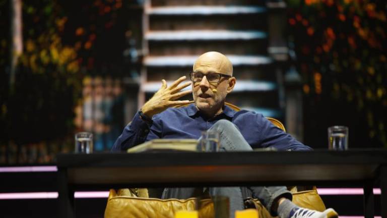 El especialista en temas de negocios, Scott Galloway, habla de los retos de la Inteligencia Artificial en el encuentro México Siglo XXI.
