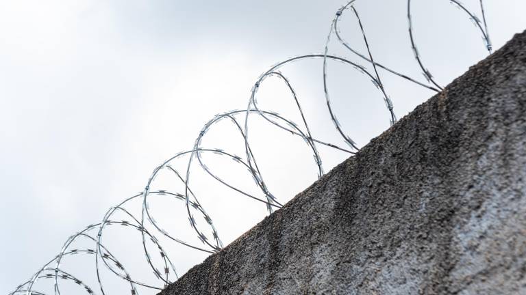 Los movimientos han ocurrido desde septiembre y han involucrado envíos a Ceferesos en Oaxaca, Veracruz y Michoacán.