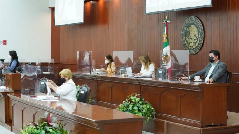 Imagen de la sesión del 8 de abril del 2021, en el Congreso de Sinaloa
