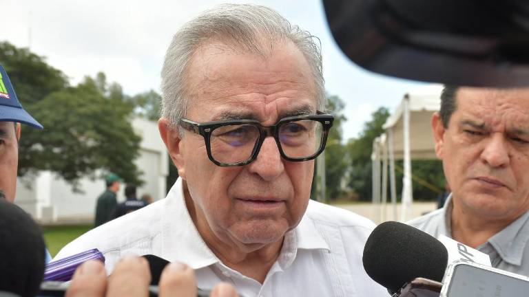 El Gobernador de Sinaloa Rubén Rocha Moya habla de la búsqueda de turistas desaparecidos en Mazatlán.