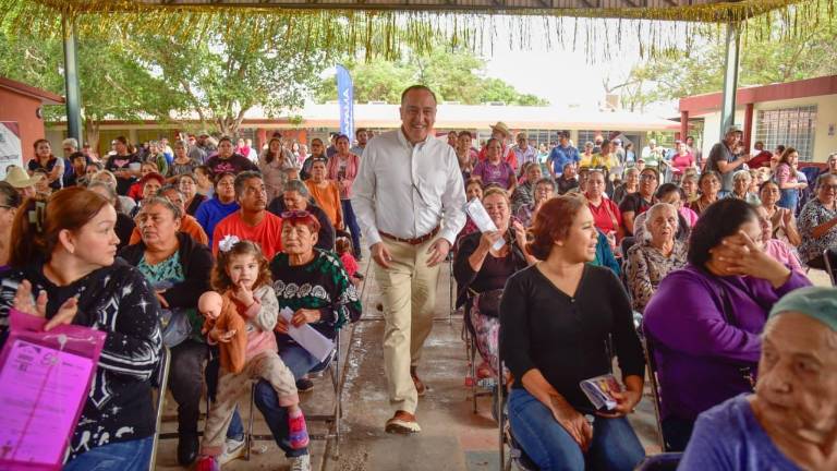 El Alcalde Antonio Menéndez ratificó el compromiso de que acercarán los servicios y programas a todas las familias hasta sus comunidades.