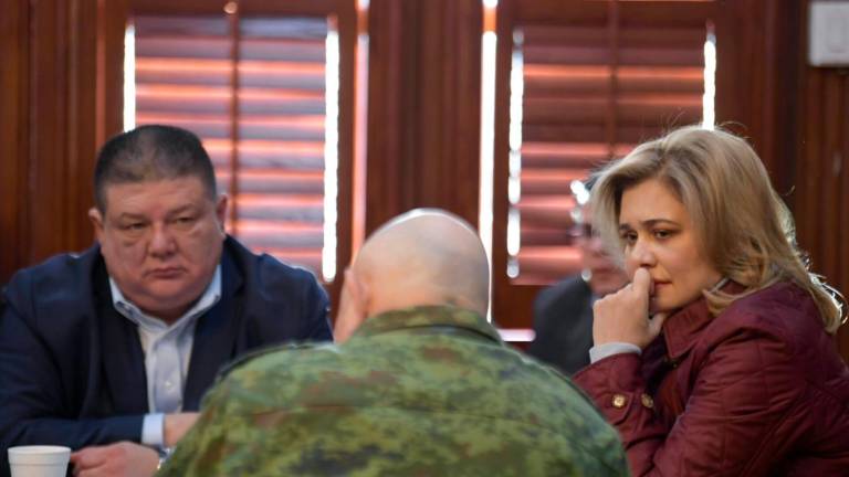 El padre de un militar de Estados Unidos interpuso una denuncia contra la Gobernadora de Chihuahua por la desaparición de su hijo.