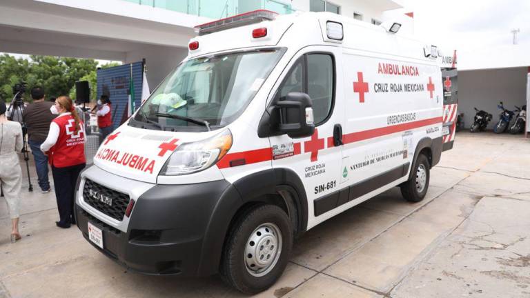 Altata, Navolato, tendrá base de Cruz Roja; donan primera ambulancia
