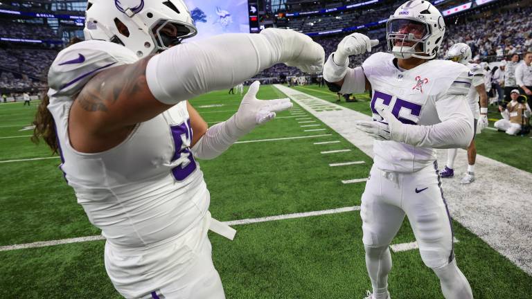 Los Vikings de Minnesota superaron y eliminarona los Lions de Detroit.