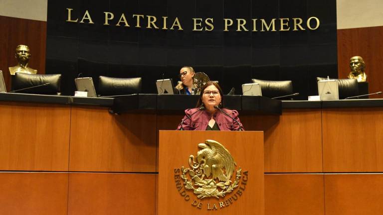 Imelda Castro Castro, Senadora de Sinaloa