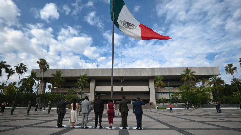 Funcionarios de los tres órdenes de gobierno y representantes de las fuerzas armadas participaron en los actos conmemorativos dedicados a Rafael Buelna.