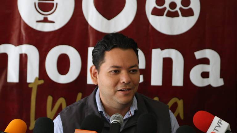 Édgar Barraza Castillo, dirigente de Morena en Sinaloa, habla dle proceso de registro de aspirantes a coordinaciones municipales.
