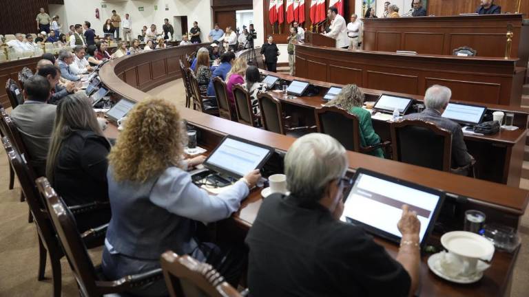 Congreso de Sinaloa aprueba periodo vacacional para personal administrativo