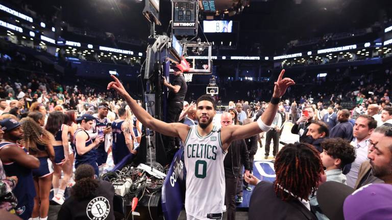 Los Celtics barrieron a los Nets y son los primeros en avanzar a la segunda ronda