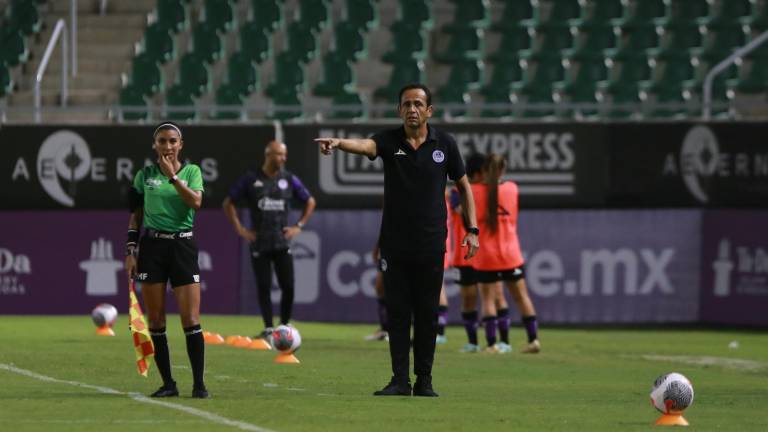 Mazatlán FC Femenil se queda sin director técnico