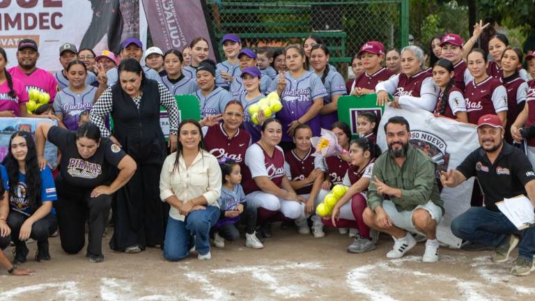 La Liga de Softbol Femenil Imdec 2026 comenzó con una ceremonia inaugural y actividades para reconocer el talento de las jugadoras.
