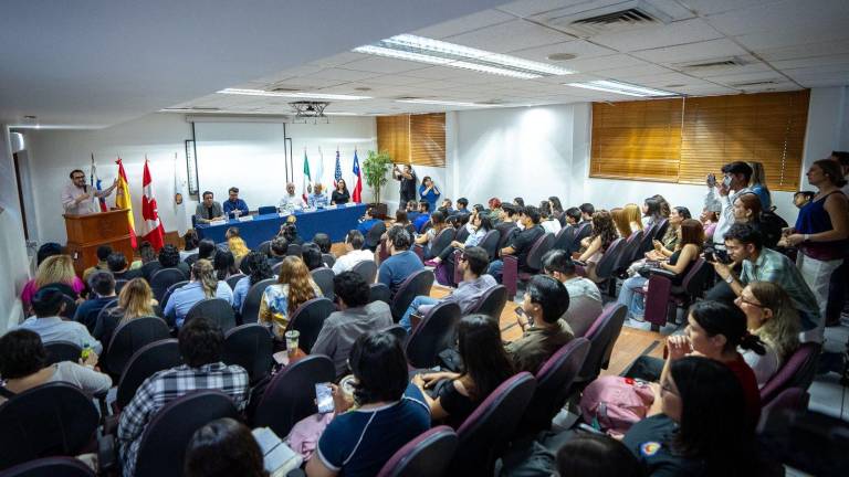 El Alcalde Juan de Dios Gámez destacó la importancia de impulsar proyectos culturales que fomenten identidad y valores en Culiacán.